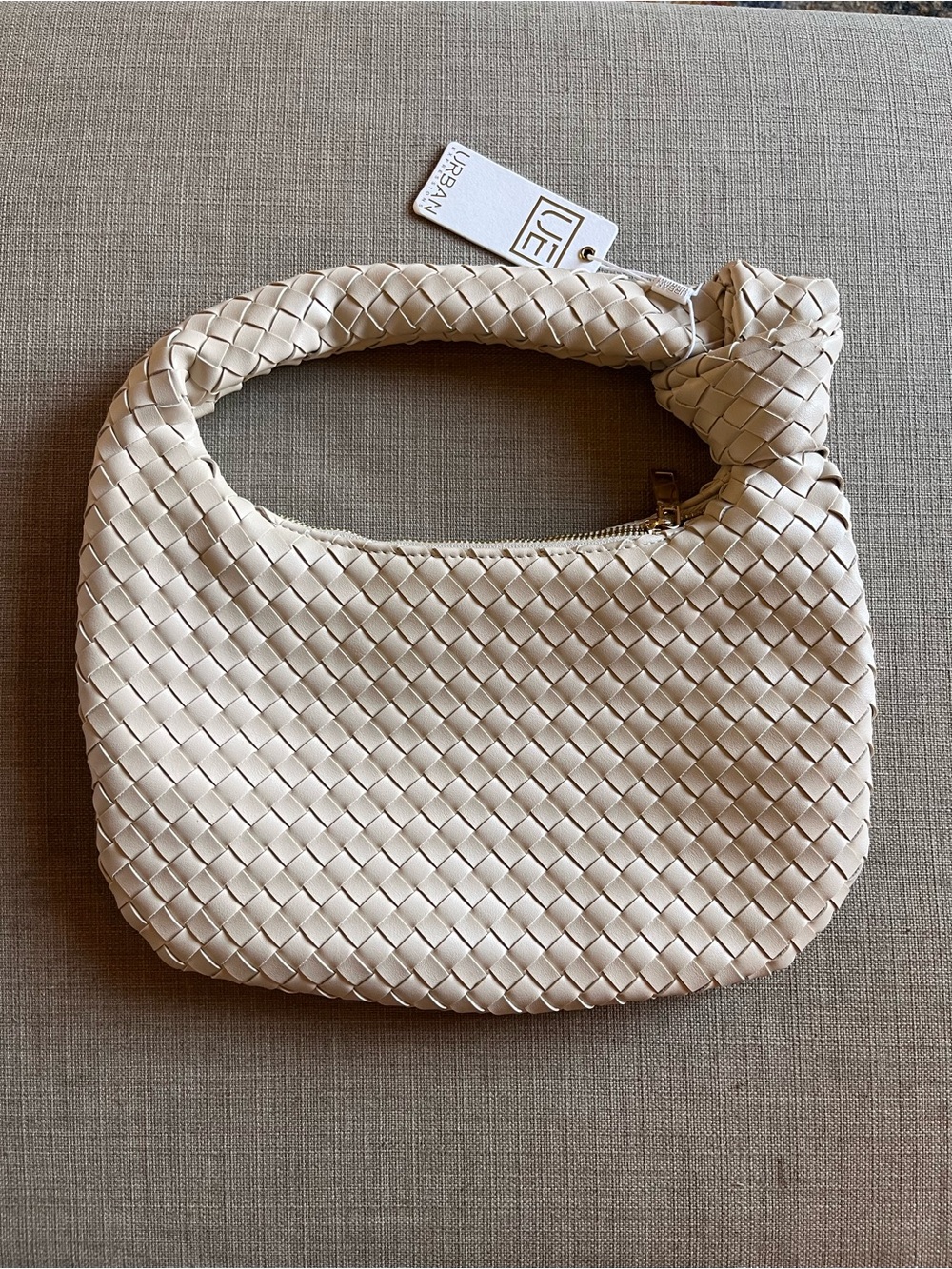 NWT Urban Expressions "Tracy" Cream Woven Faux Leather Bag - Picture 5 of 8